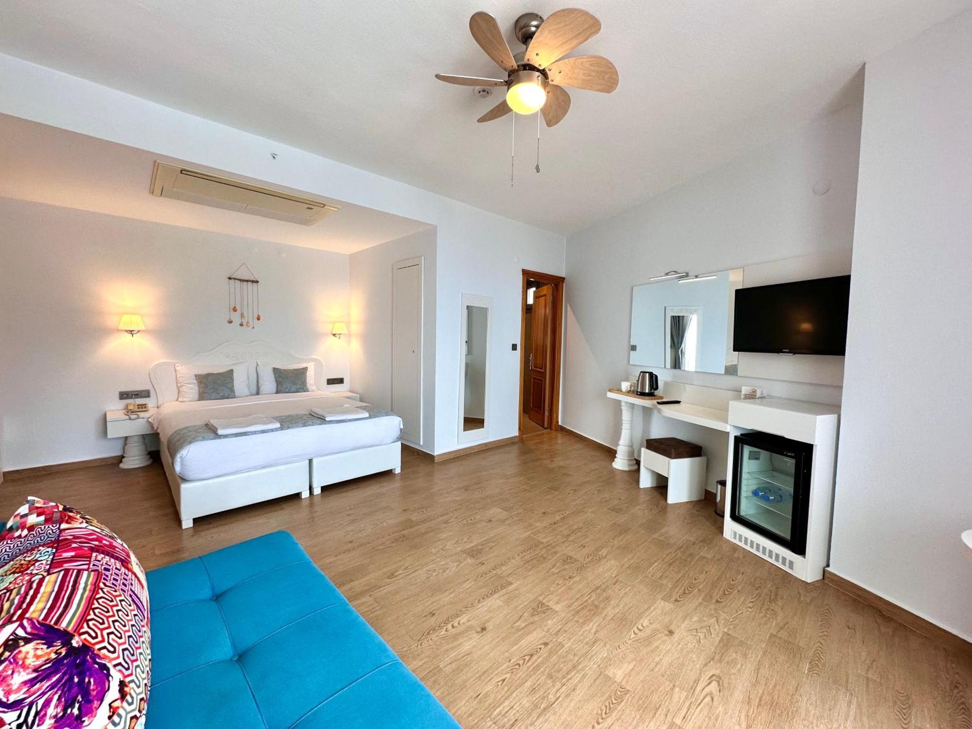 Kumluk Hotel Datça Esterno foto